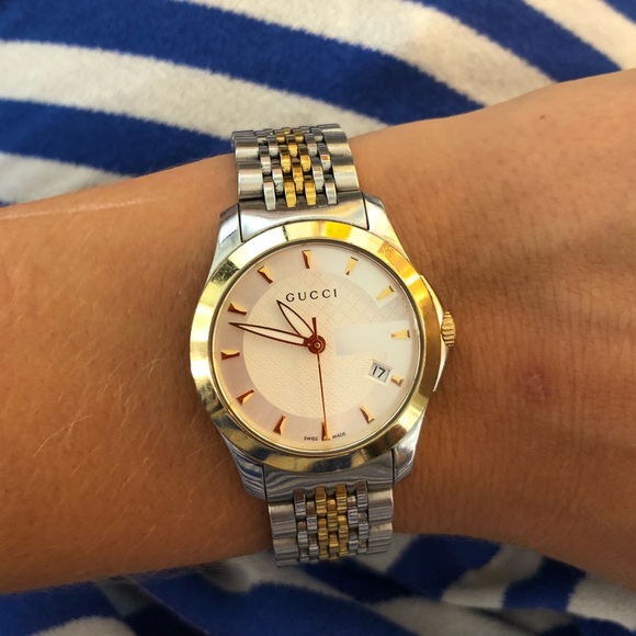 Gucci G Timeless Two Tone Watch Flash 